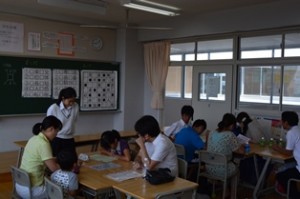 １